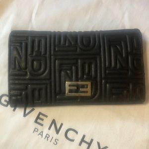 Authentic Fendi Wallet on Chain Black Leather
